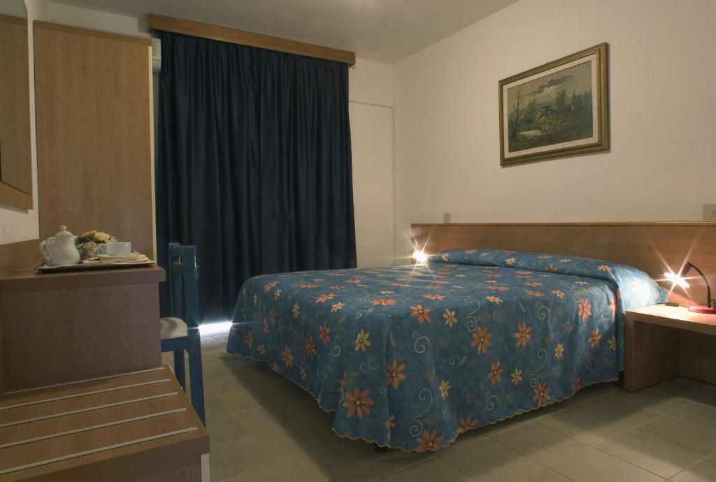 Hotel Santa Cruz Lignano Sabbiadoro Cameră foto