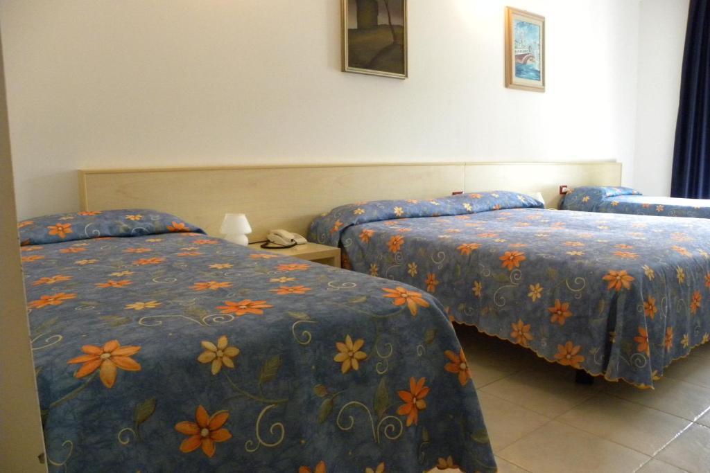 Hotel Santa Cruz Lignano Sabbiadoro Cameră foto